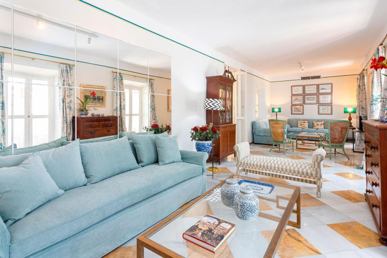 Genteel Home Campamento Sevilla Exteriör bild