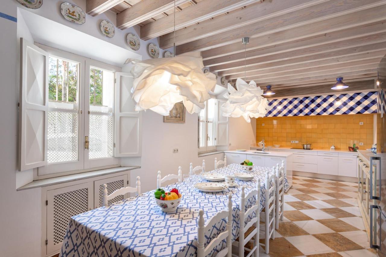 Genteel Home Campamento Sevilla Exteriör bild